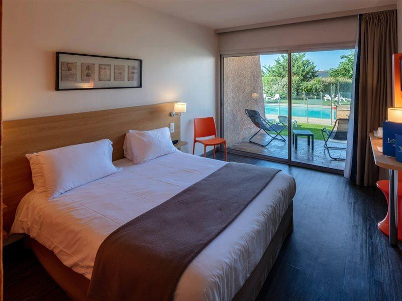 Noemys Toulon La Valette - Hotel Restaurant Avec Piscine ภายนอก รูปภาพ